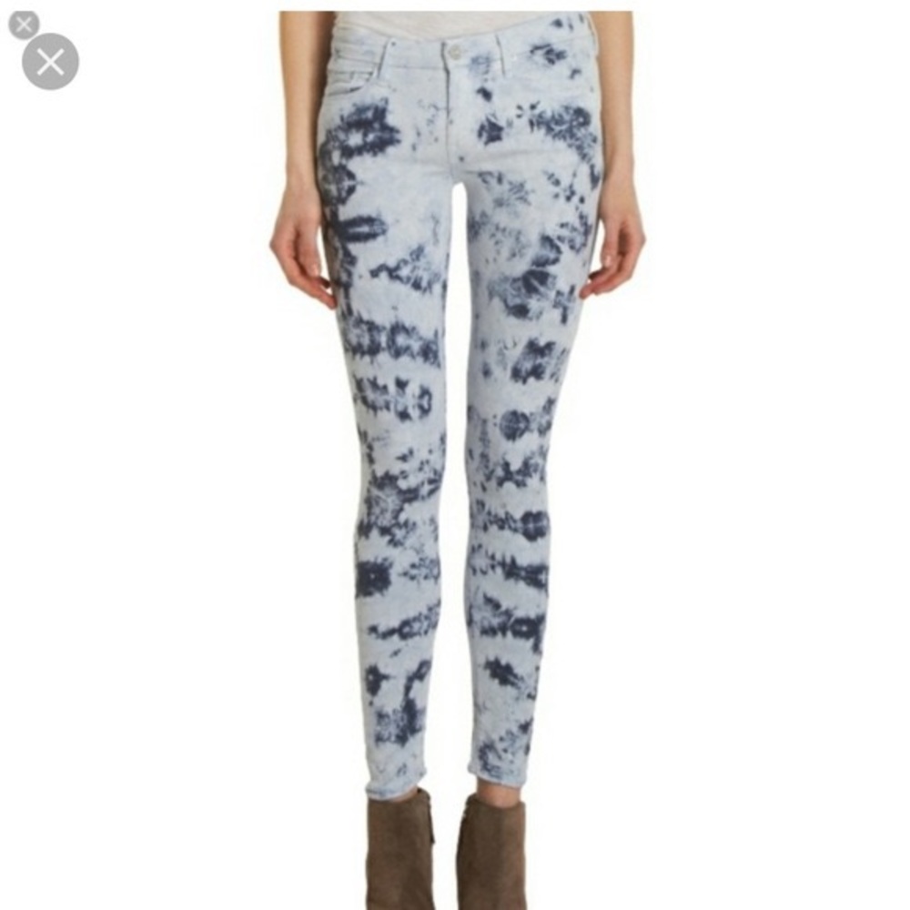 NWT: MOTHER JEANS BLEACH PATTERNED LOOKER
